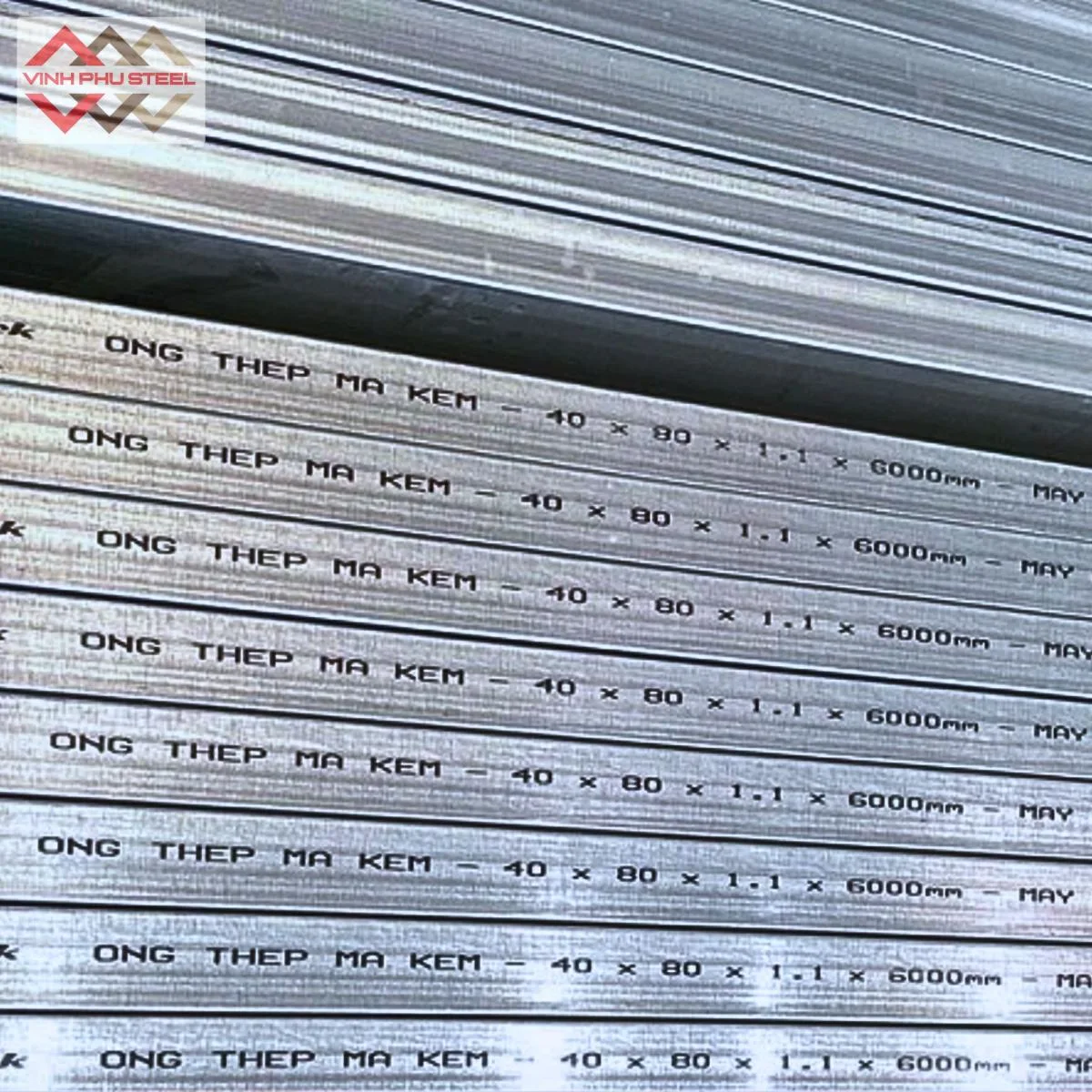 sắt hộp mạ kẽm 40x80 hòa phát