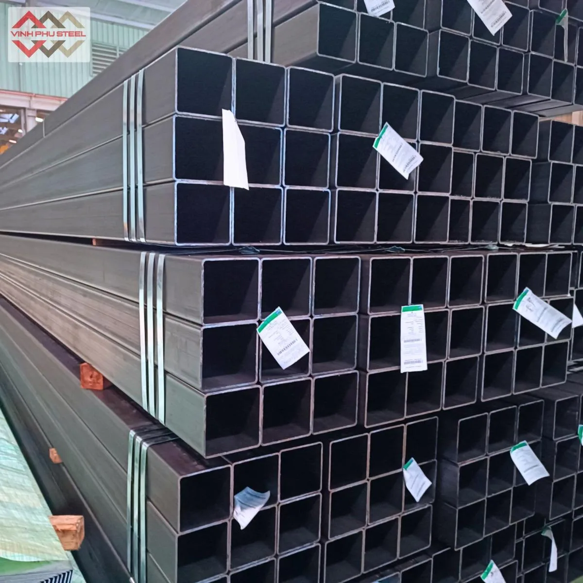 sắt hộp đen 150x150