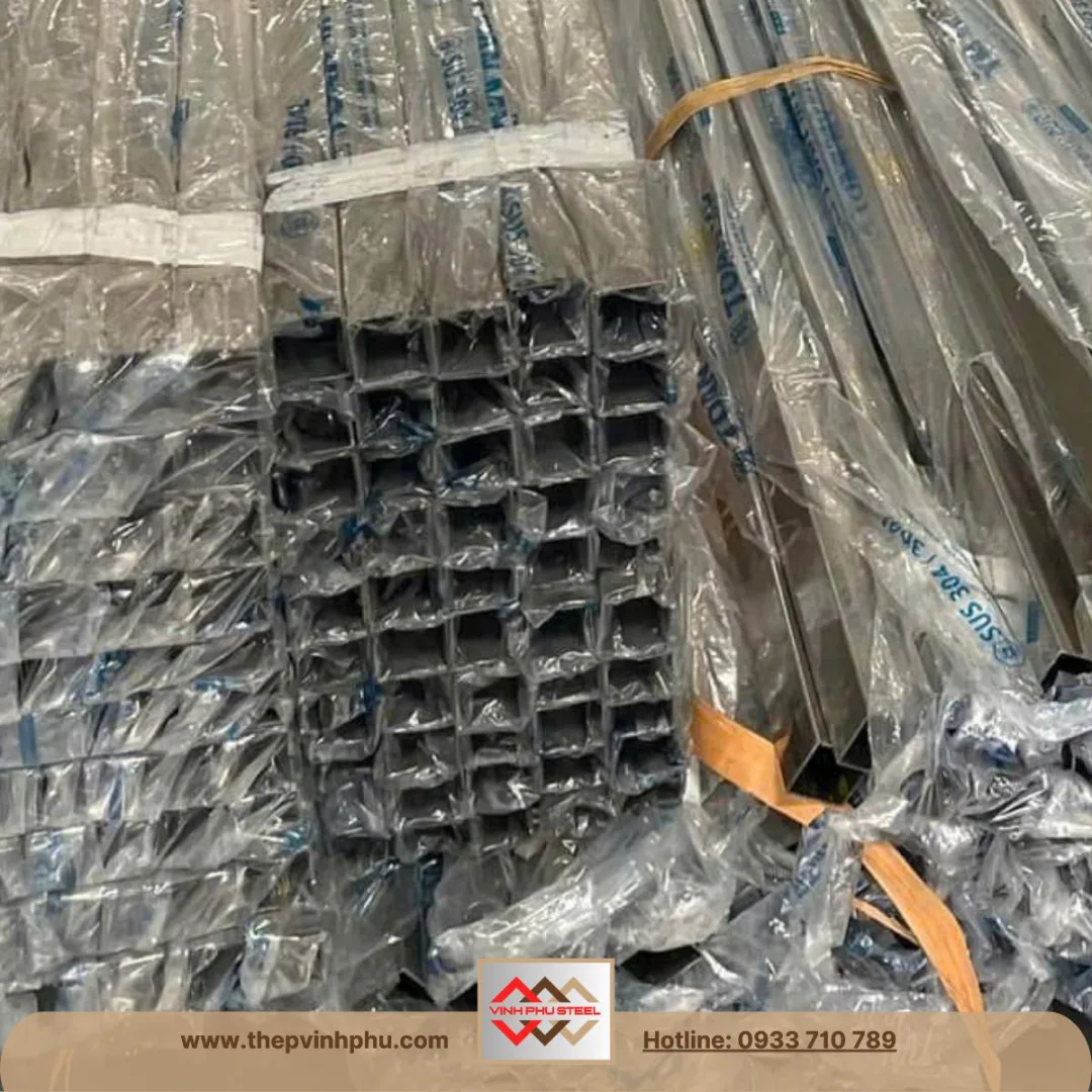 INOX hộp 30x30