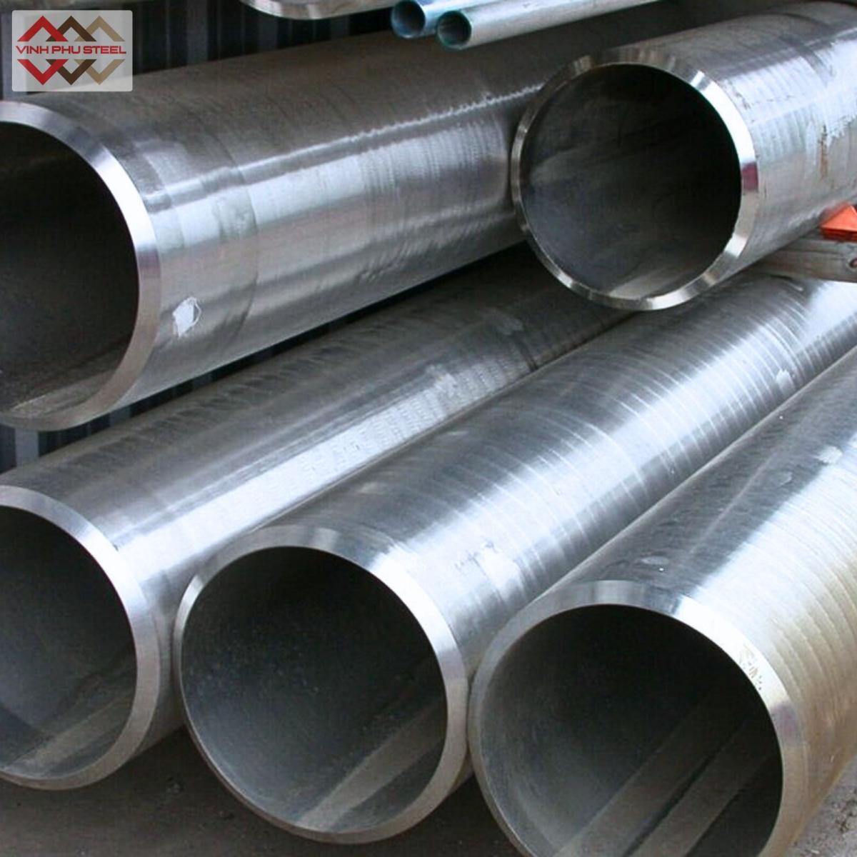 ống thép phi 114
