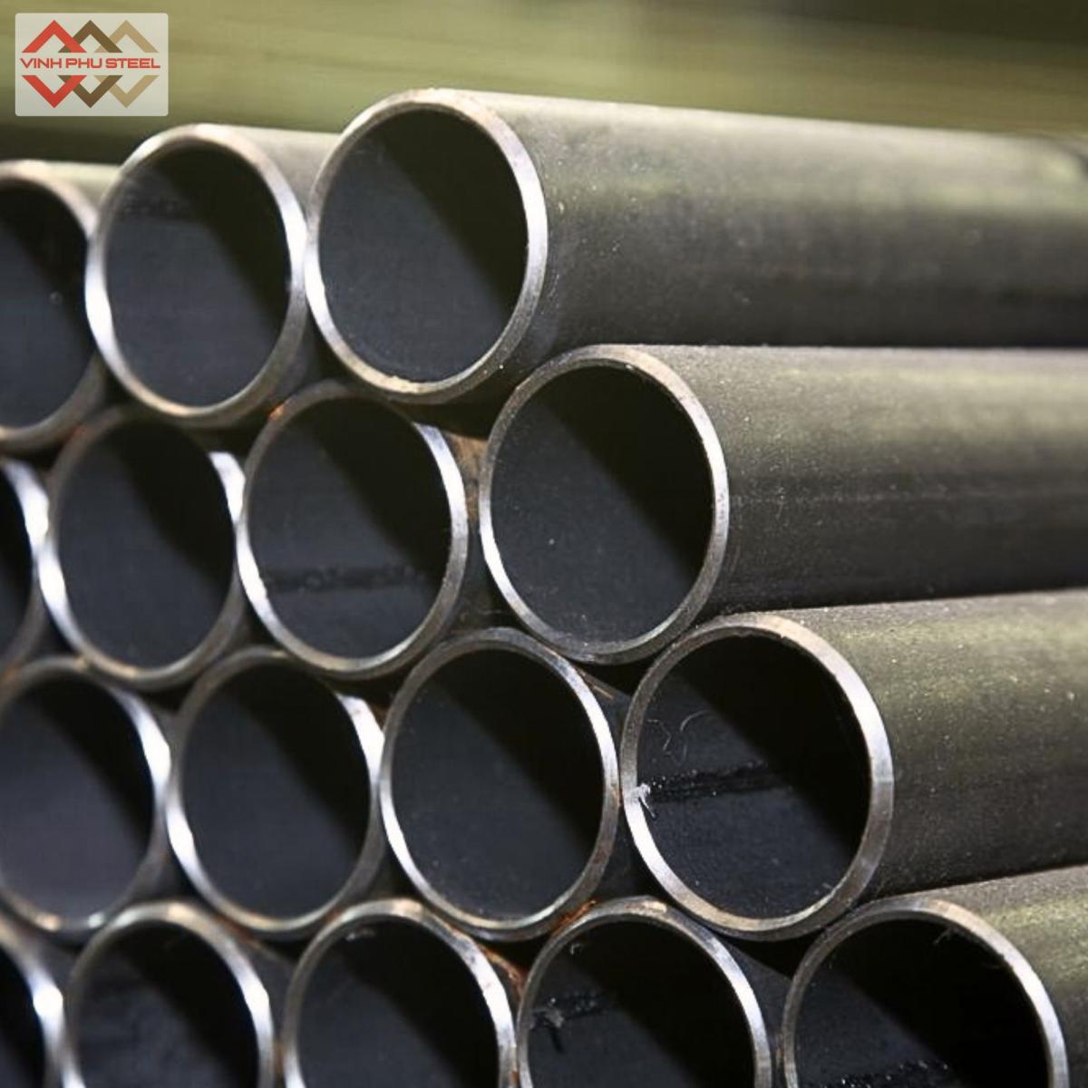 ống thép phi 102