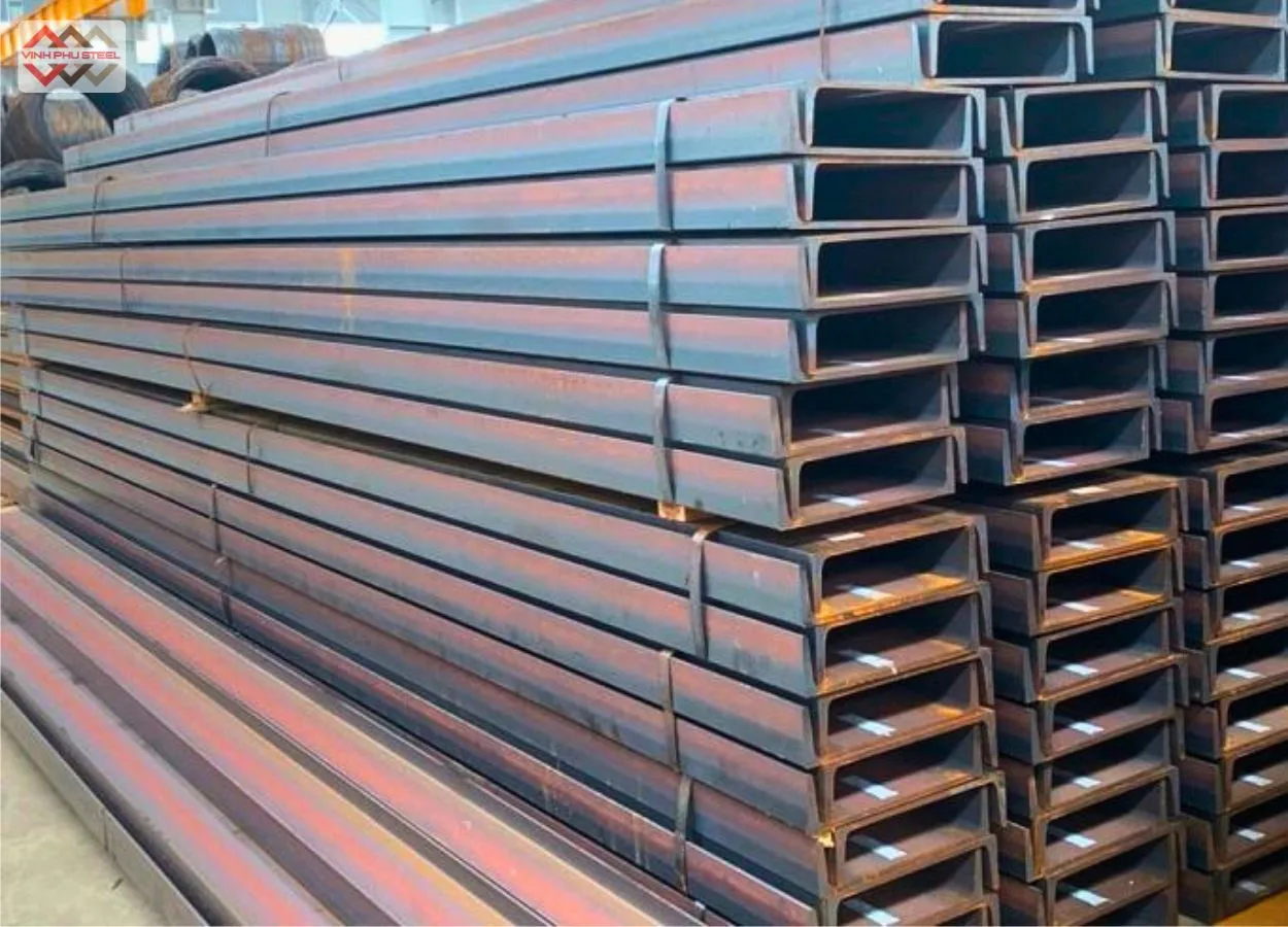 Thép U280 tại kho hàng thép Vinh Phú
