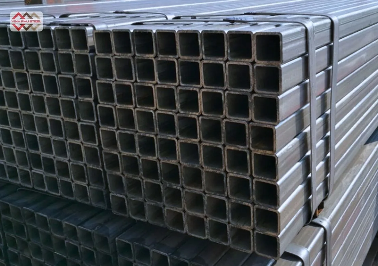 Sắt hộp mạ kẽm12x12 Hòa Phát