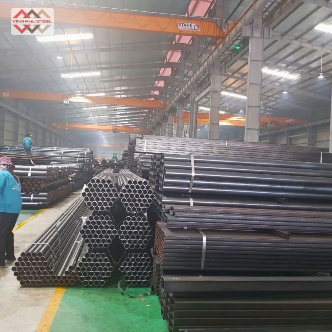 ống sắt đen phi 76