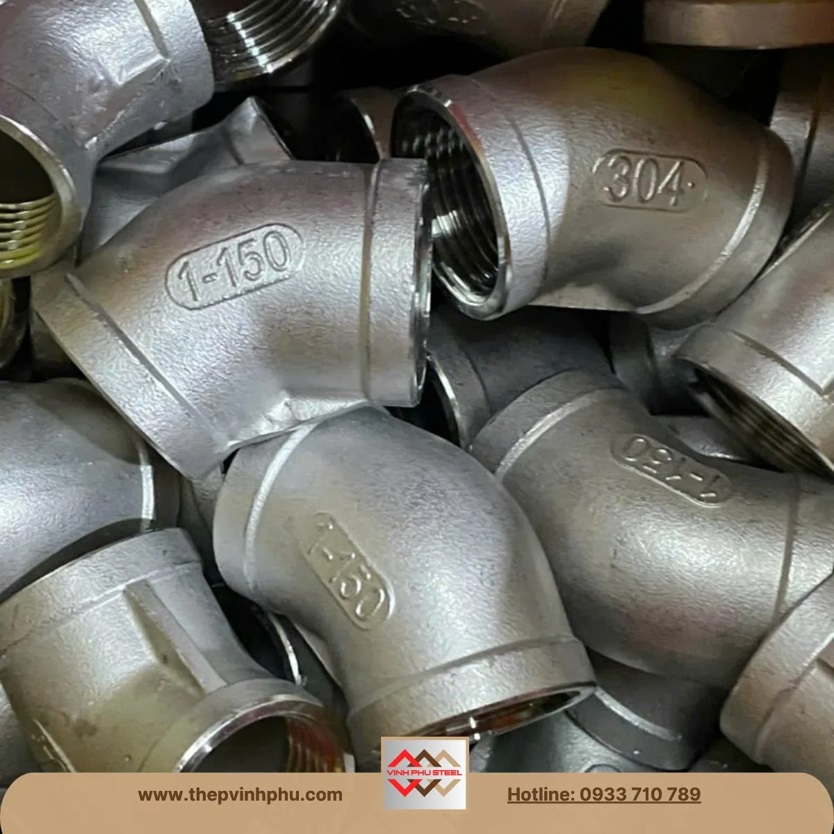Cút lơi ren inox 45 độ