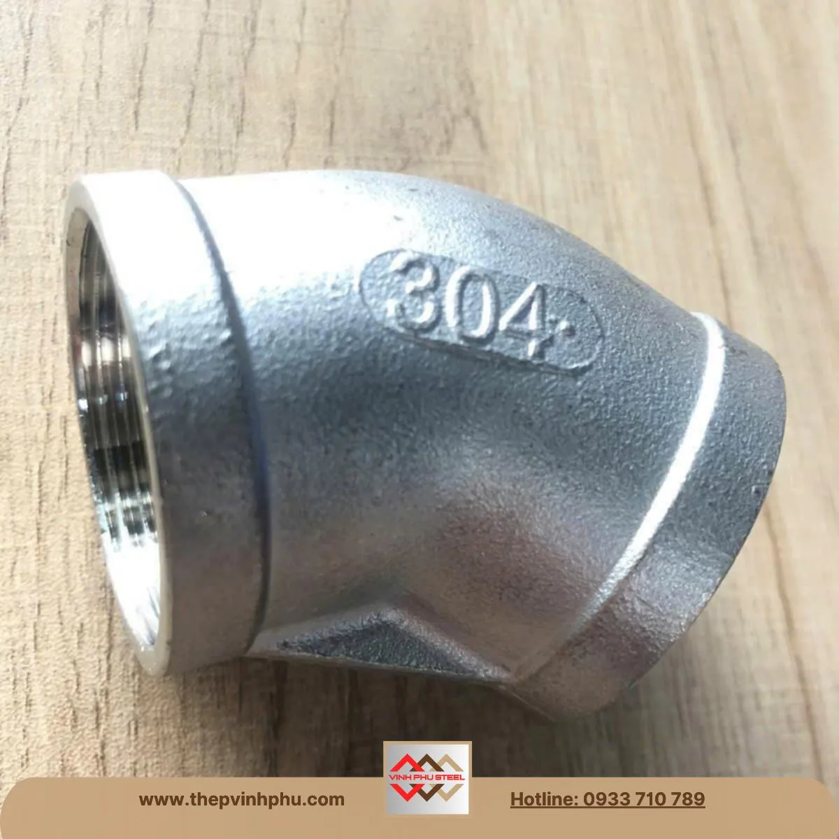 Cút lơi ren inox 45 độ