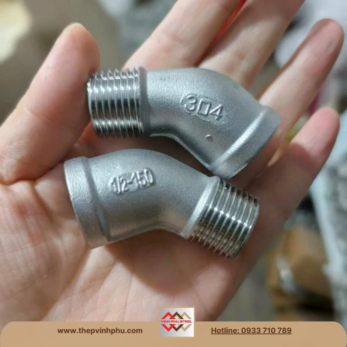 Cút lơi ren inox 45 độ