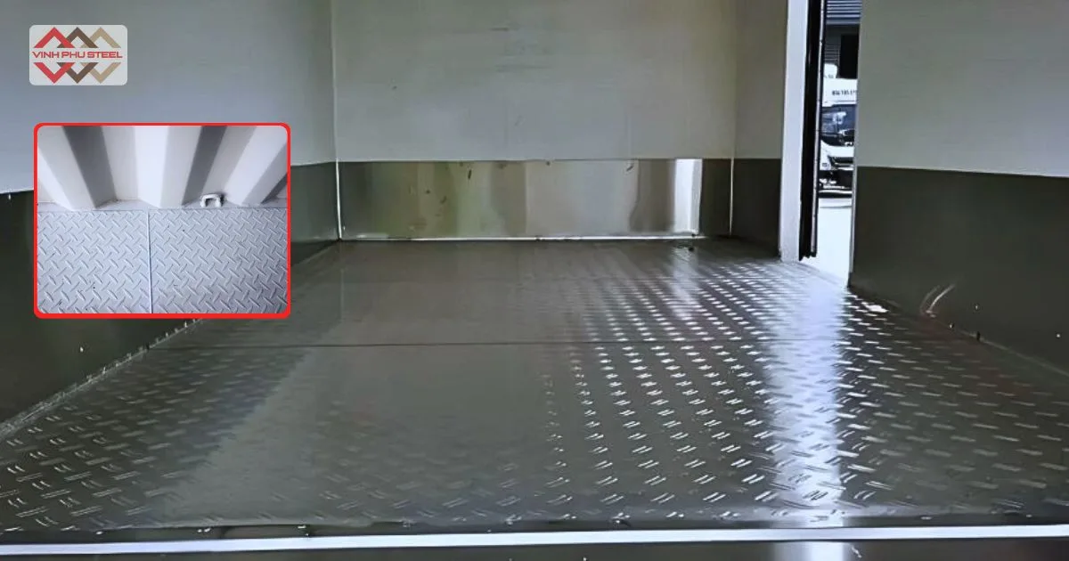 Tấm inox lót xe container