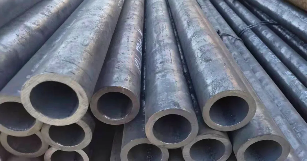 Ống thép đen siêu dày Hòa Phát