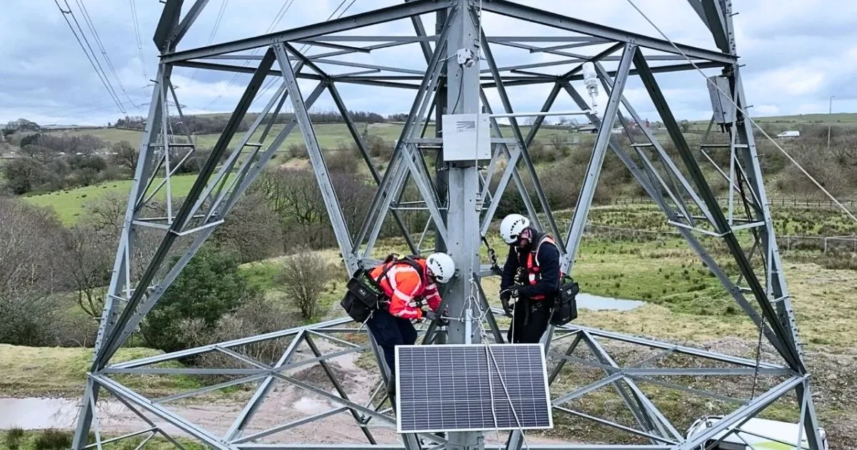 Thép hình V nhúng nóng