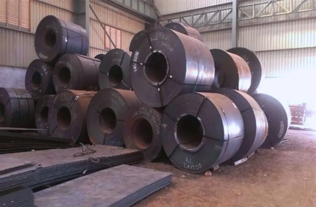 kho hàng thép tấm lá thống nhất