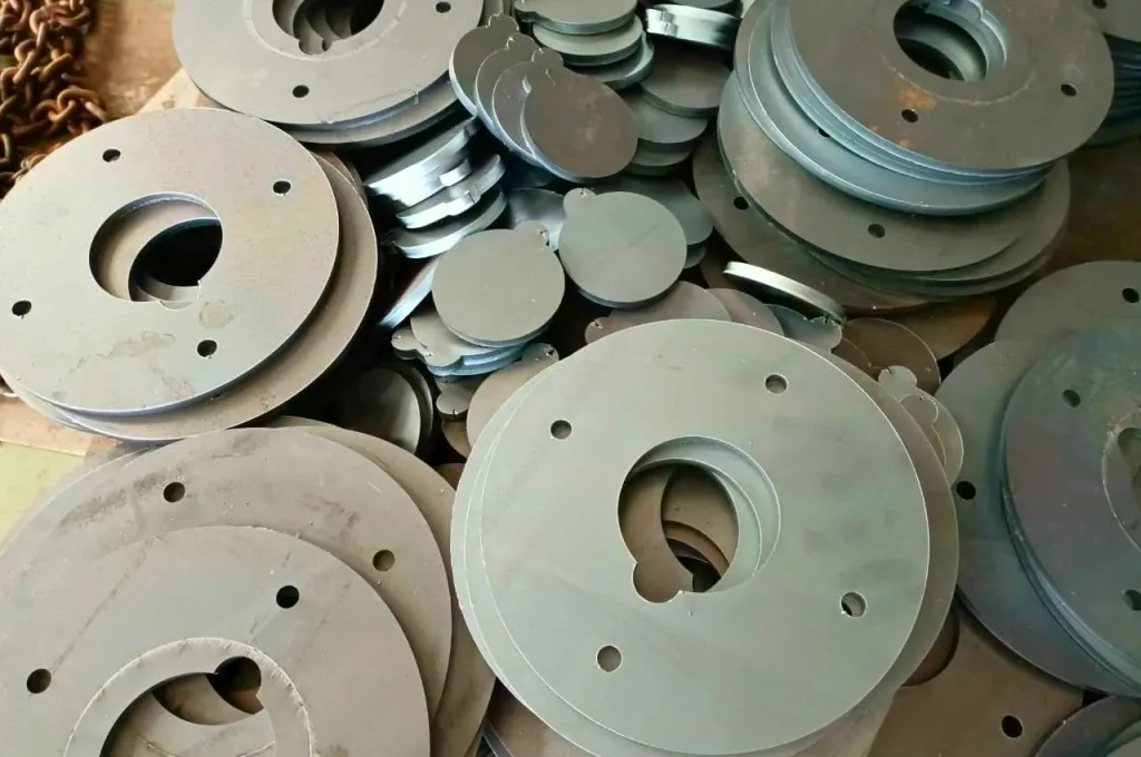 Thép bản mã tròn