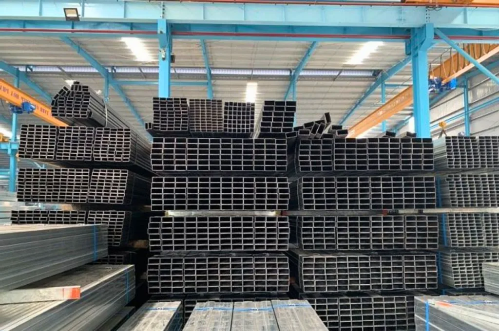Sắt hộp chữ nhật 10x40mm