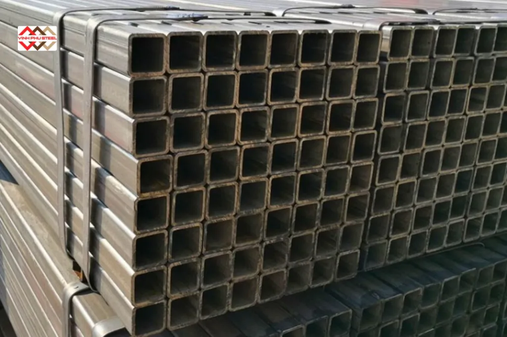 Sắt hộp 40x40 Hòa Phát đen