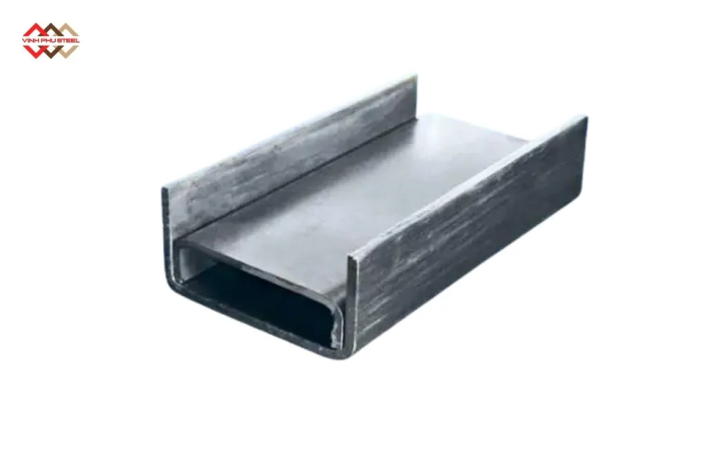 Thép U Dập Tiêu Chuẩn Quốc Tế: Quy Cách, Báo Giá Mới Nhất